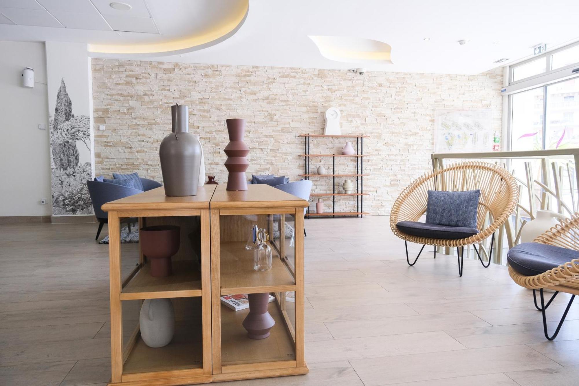 Thalazur Antibes - Residence & Spa Exterior photo